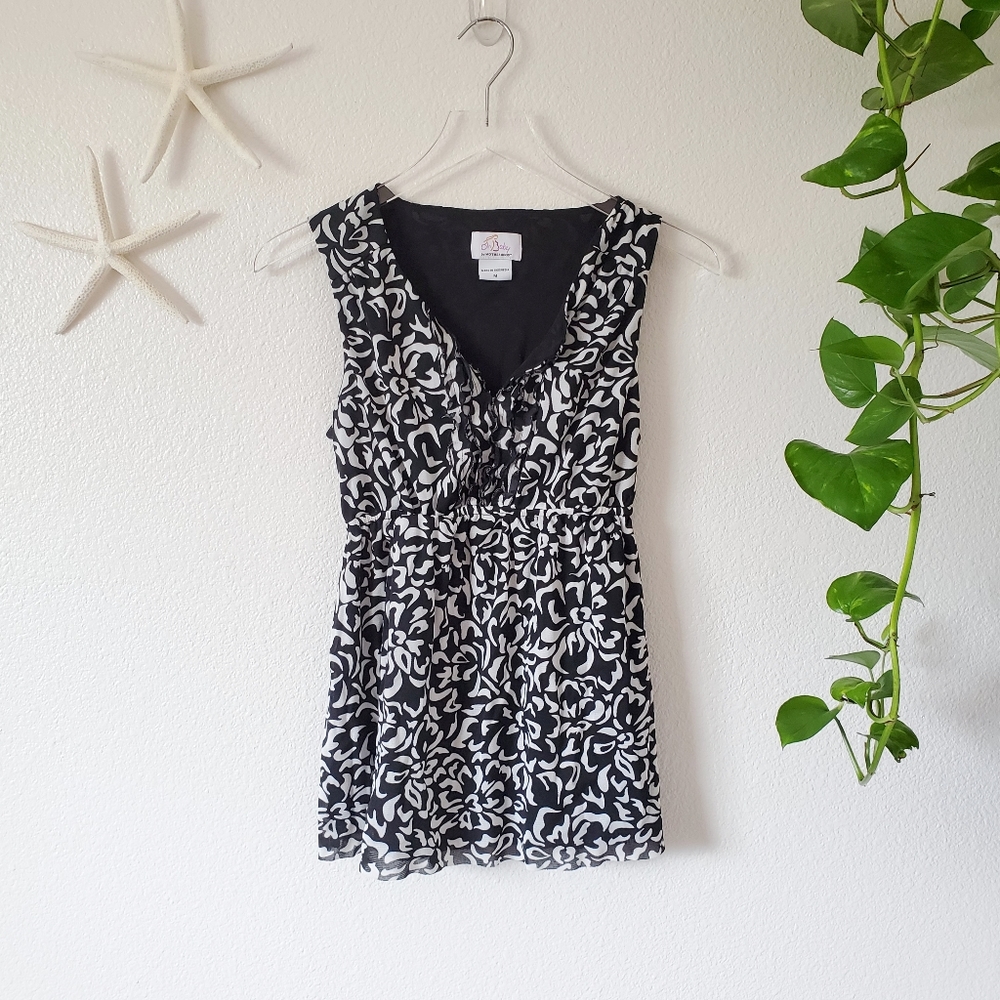 HP! 🎉 Oh Baby By Motherhood Maternity Sleeveless top